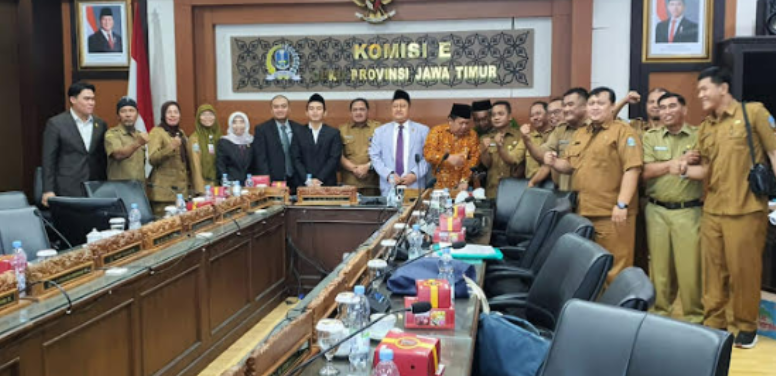 35.680 Guru ASN Jatim Masih Menunggu Tambahan TPG Rp274,57 Miliar, DPRD Desak Segera Dibayar